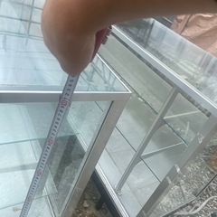 店舗用 ガラスショーケースの画像