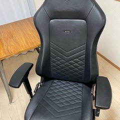【★美品★】noblechairs ゲーミングチェア PUレザー【付属品付き】の画像