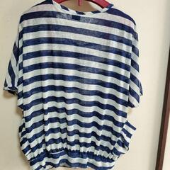 濃い青色のストライプ 半袖 Tシャツ ルーズフィット　フリーサイズの画像