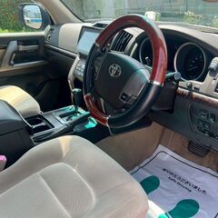 H22年式　ランドクルーザー200　4.6AX　8人乗り　社外フローティング10インチナビ　社外フロントエアロ　ＥＴＣの画像