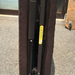 JM20026S)★大特価★シングルベッド 折りたたみ式 　幅：約90cm 高さ：約35cm 奥行：約195cm 中古品【取りに来られる方限定】の画像