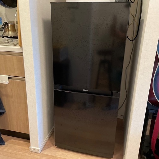 【ほぼ新品】Haier 冷蔵庫121L