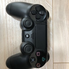 SONY PS4 本体　500GB 箱付きの画像