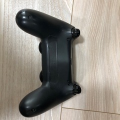 SONY PS4 本体　500GB 箱付きの画像