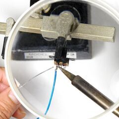 《家庭と両立しやすい♪》はんだ付けスタッフ募集！座り作業＆平日のみ／扶養内・未経験OK／40～50代活躍中◎の画像