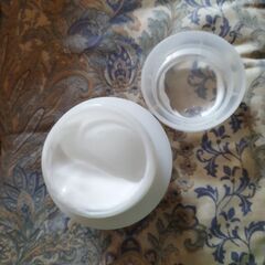 8 THE THELASSO ミルクバーム の画像