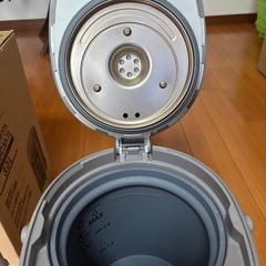 【使用頻度少・中古美品】ZOJIRUSHI 電気ポット 優湯生 CV-GC30型の画像
