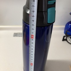 未使用に近いニトリ保冷 水筒 1リットル 1000ml 魔法瓶 直飲み 漏れ防止 SUS304 ステンレス 真空断熱の画像