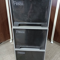 ★[八5745]  Fits   衣装ケース　プラケース　3個セット　外形寸法　幅385㎜  奥行き740㎜  高さ300㎜  の画像