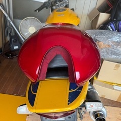 CB400SF NC39 純正　ガソリンタンク　塗装後未使用　フューエルタンク 燃料タンク フューエル タンク内錆なしの画像