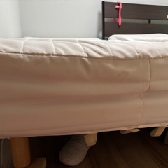 脚付シングルベッド　
無印良品　の画像