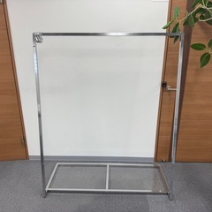 【店舗什器】アパレル用ハンガーラック スチール製 シンプルデザイ...