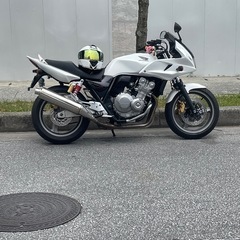 CB400SBお待ちしてます。の画像