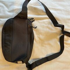 FJALL RAVEN HIGH COAST HIP PACK    F23223　HIGH COAST HIP PACK  120X210X60MM    - 色: ブラックの画像