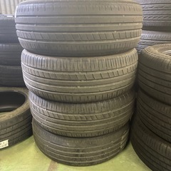 無料タイヤ　205/55R17