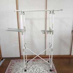 洗濯物干しの画像
