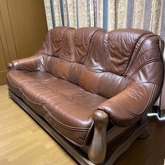 中古 美品 オランダ製 本革 重厚感のある佇まいが魅力的!! 伝統