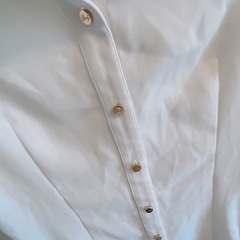 rady♡白シャツの画像