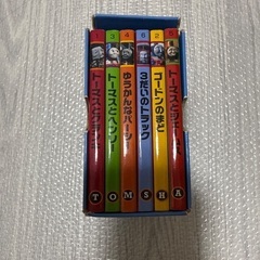 値下げ！！トーマスマグネットブック・ポケットえほん6冊の画像