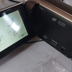 新品同様　多数おまけ付！　Panasonic HC-W580M ビデオカメラの画像