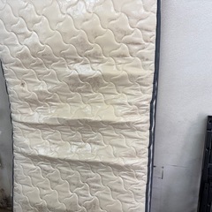 良品 タンスのゲン シングル  マットレス 家具 シングルサイズ 最終値下げ‼️の画像