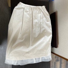スカートの画像