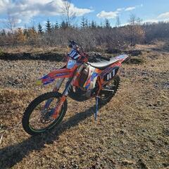 KTM  300exc tpi  2019  SIXDAYSの画像