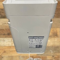 おまけのミニ空気清浄機付き！DAIKIN MCK70VKS-W 空気清浄機の画像