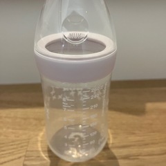 【美品！！】NUK哺乳瓶の画像
