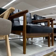 カリモク家具 1人掛け ブラウン×ブラック Kチェア カリモク60 のご紹介です！の画像