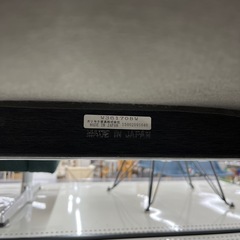 カリモク家具 1人掛け ブラウン×ブラック Kチェア カリモク60 のご紹介です！の画像