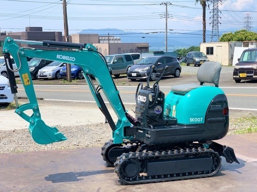 コベルコ　ミニユンボ　SK007-3　 油圧ショベル 倍速　操作パターン切り替え可能　 可変脚仕様　ブレーカー配管口　0.8tクラス　全国陸送可能 下取りOK