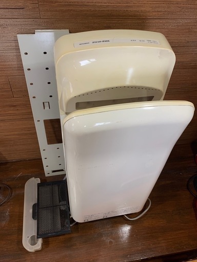 三菱ハンドドライヤー JT-SB116D ( かよわいとら) 蓮田のその他