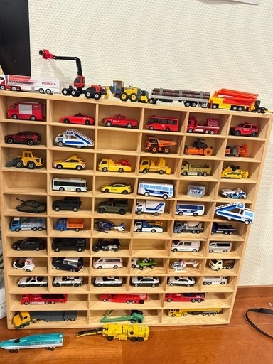 トミカ(棚付き)