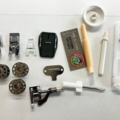 【札幌市内配送可】ジャガー/JAGUAR コンピューターミシン TRM-10 動作良好 フットコントローラー付きの画像