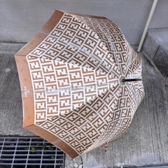 FENDI 傘 日傘 お譲り致します❗️の画像