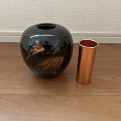 花瓶　黒の画像