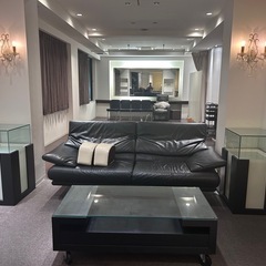 【早い者勝ち】店舗インテリアまとめてお譲りします！ソファのみ有料...