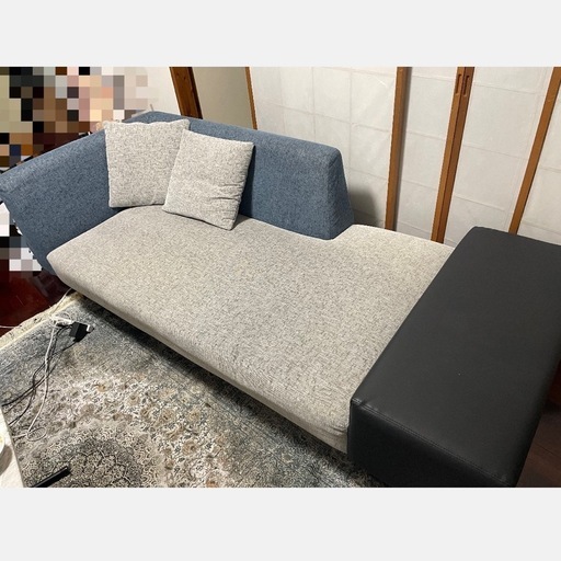 7/13(日)のお引き取りで¥10,000       　　　3人掛け　デザインソファ