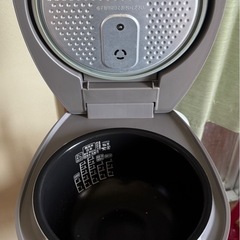 アイリスオーヤマ炊飯器 2023年製の画像