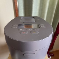 アイリスオーヤマ炊飯器 2023年製の画像