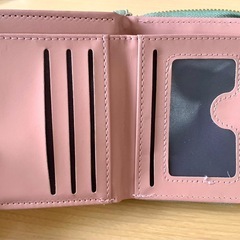 ★ CAT 猫の可愛いウォレット 財布 二つ折 未使用★の画像