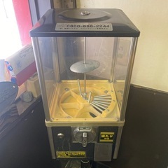 ガチャガチャマシーンの画像
