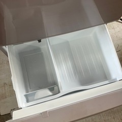 J319⭐️Panasonic ３ドア　2015年製　ノンフロン冷凍　冷蔵庫の画像