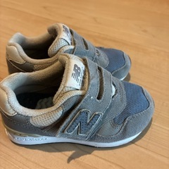 　子供くつ　ニューバランス　new balance 15センチ