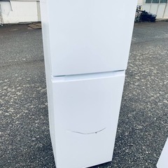 EJ5238番 YAMADA ノンフロン冷凍冷蔵庫 YRZ-F23H1