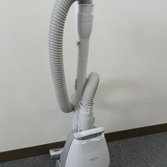 日立製掃除機2023年製CV-KV70K HITACHI (オリーブ) 栄町の家電の