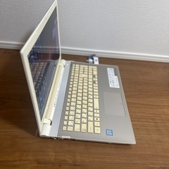 Dynabook T55 15.6 Core i5 世代6、ストレージ320Gb RAM4GBの画像