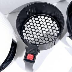 美品 ショップジャパン Shop Japan カラットフライヤー KRF-601WH ノンフライヤー 調理器具の画像