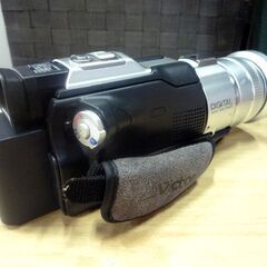 ジャンク品 ビクター ムービー miniDV GR-DV3000 バッテリー 充電器 バッグ付き 中古 札幌市東区 新道東店の画像